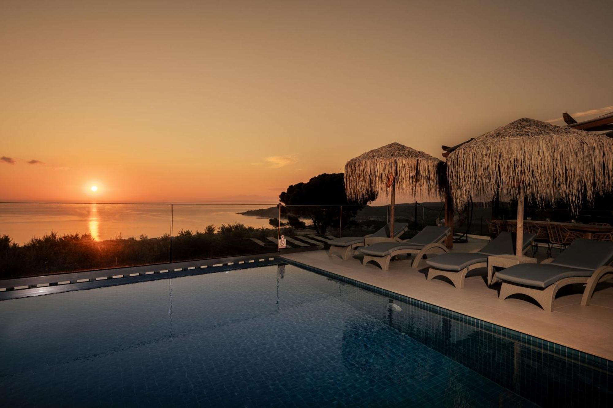 Artemis Villas - Spectacular Views & Ideal For Large Groups, By Zantewize Khartata Room photo